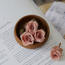 Load image into Gallery viewer, Japan Rose Mr Zhang 2-3cm | 24 Flowers 1 box Installed 02370 Preserved Fresh Flower DIY Material the Gift
